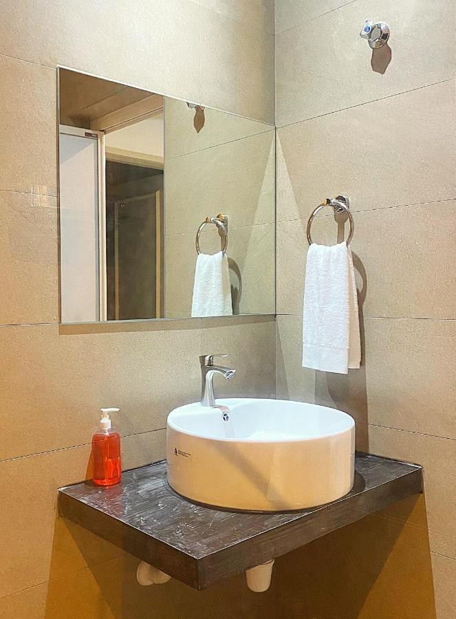 Amadel Residence 爱媄德民宿 16 Malacca Exteriör bild