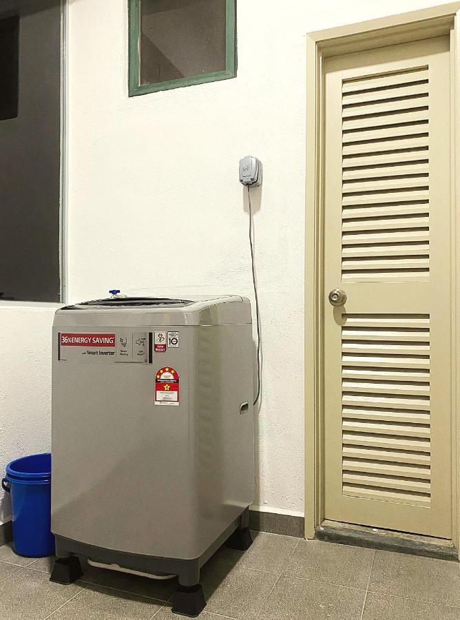 Amadel Residence 爱媄德民宿 16 Malacca Exteriör bild