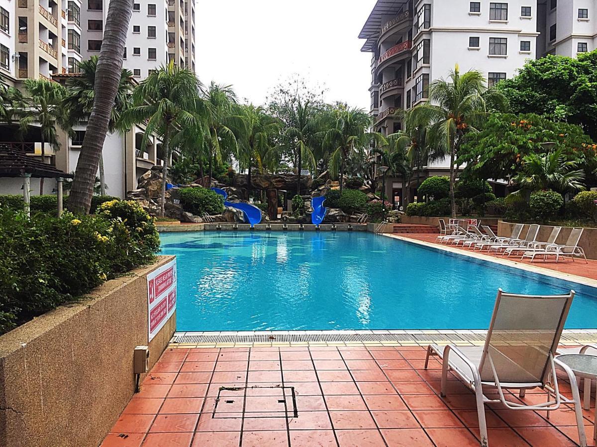 Amadel Residence 爱媄德民宿 16 Malacca Exteriör bild